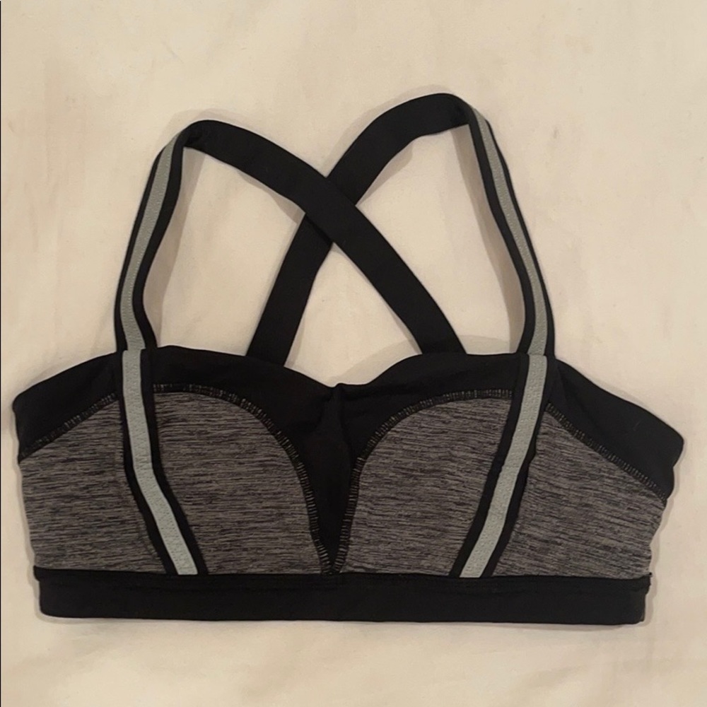Size 4 Lululemon reflective sports bra